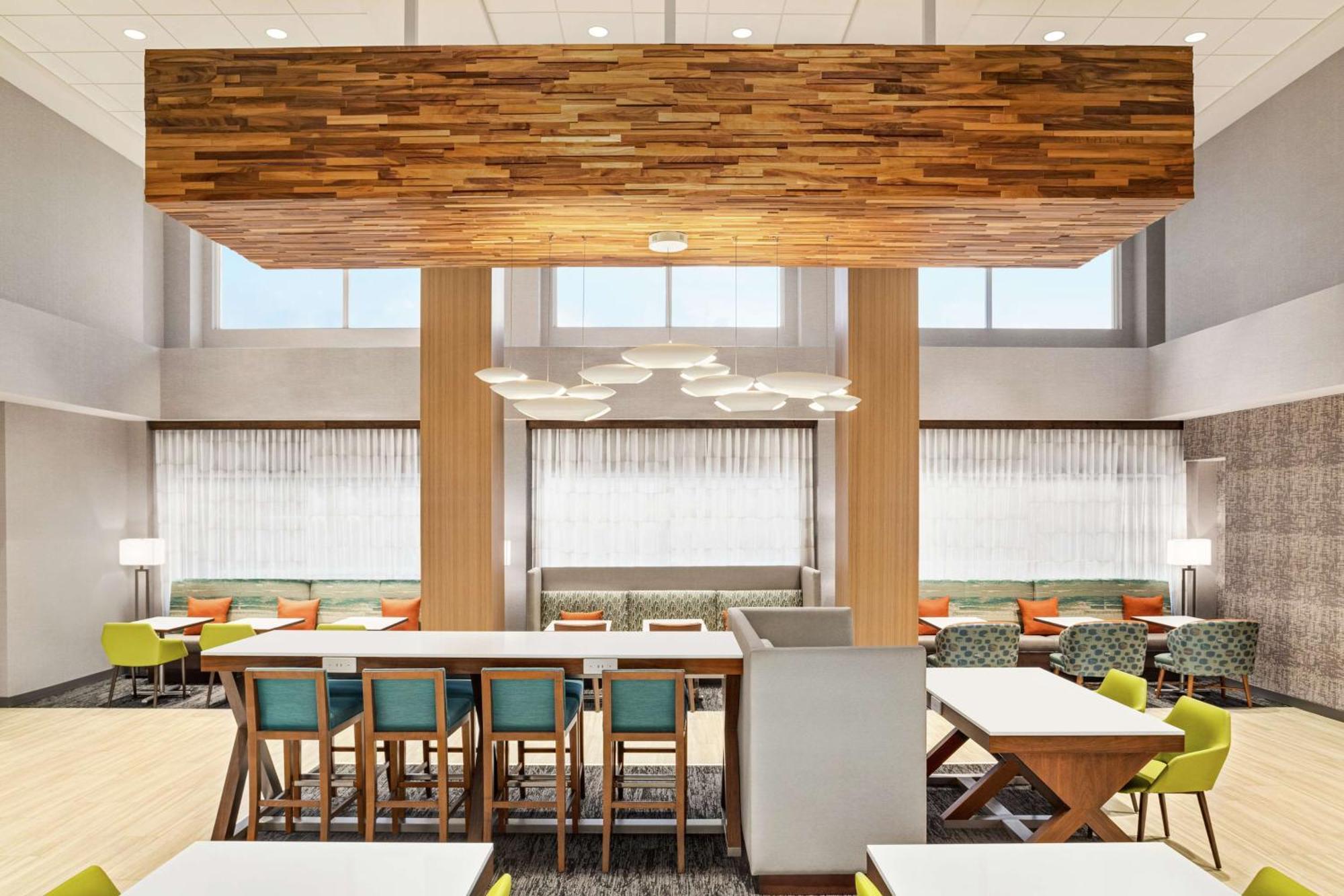 Hampton Inn & Suites Miami, Kendall, Executive Airport Country Walk Екстериор снимка