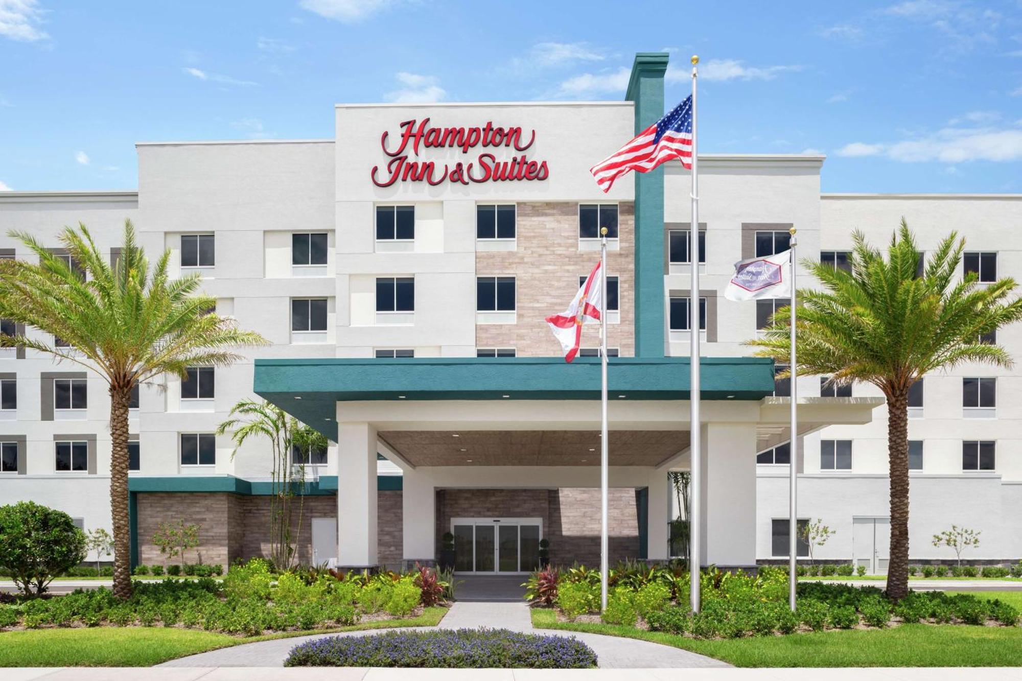 Hampton Inn & Suites Miami, Kendall, Executive Airport Country Walk Екстериор снимка